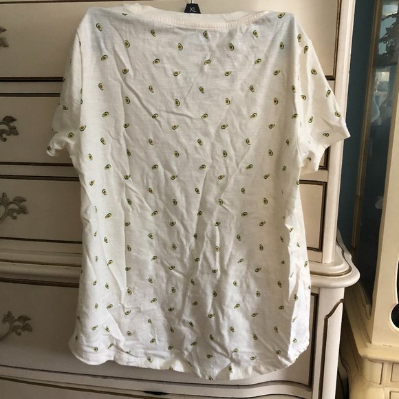 2 for $20 ❤️ Old Navy EveryWear Printed Avocado V-Neck Tee - Picture 3 of 3